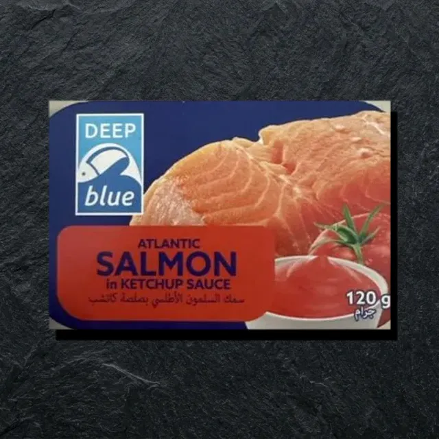 Deep blue salmon ketchup sauce