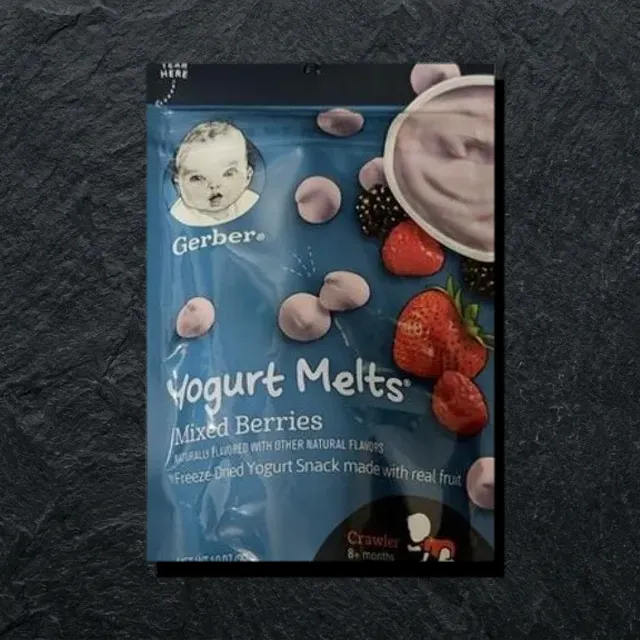 Gerber yogurt melts red berries