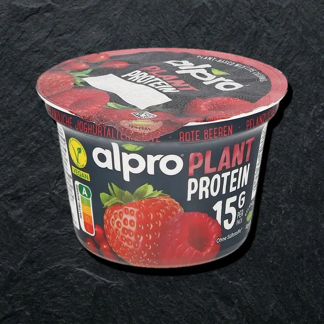 Alpro Protein — растительный йогурт, малина и клубника