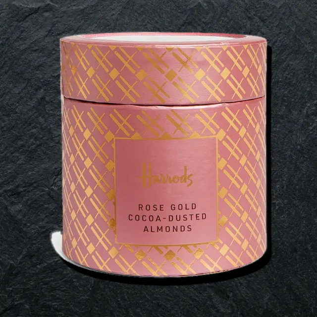 Harrods Rose — миндаль в какао-пудре с розой