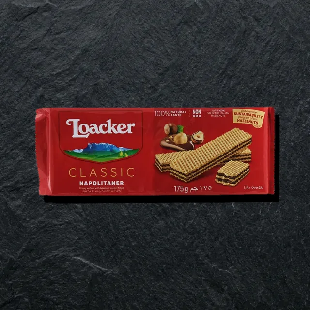 Loacker Classic Napolitaner — yong‘oq kremli vafli