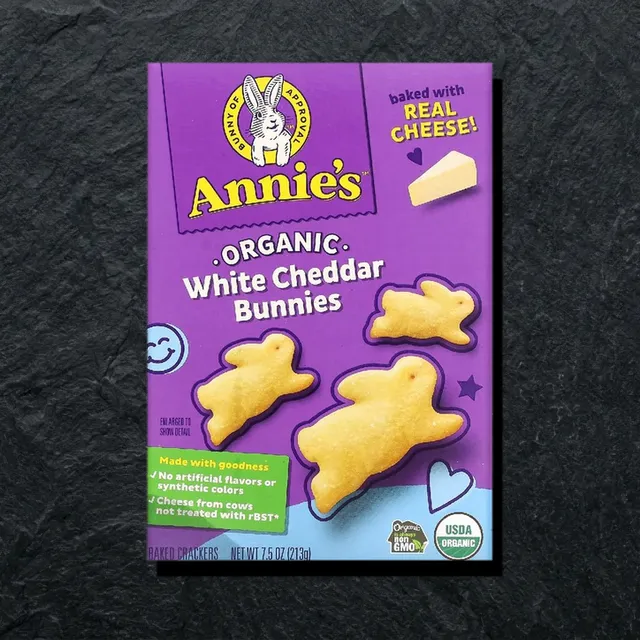 Annie's Cheddar Bunnies — chedder pishloqli krekerlar