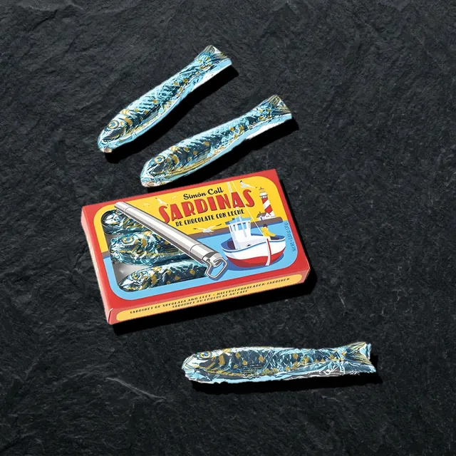 Sardines en Chocolat au Lait — фигурный молочный шоколад «сардины»