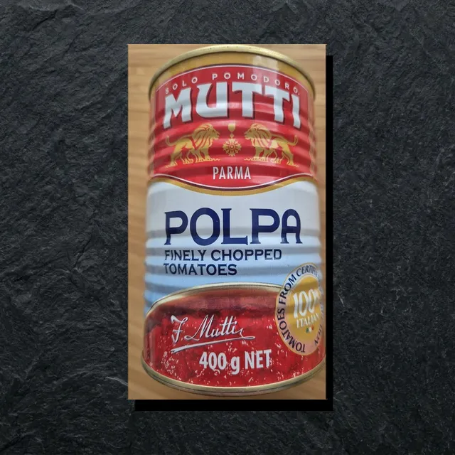 Mutti Polpa tomat bo‘laklari